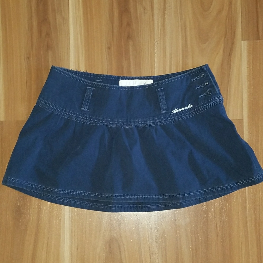 Abercrombie and Fitch skirt size 0